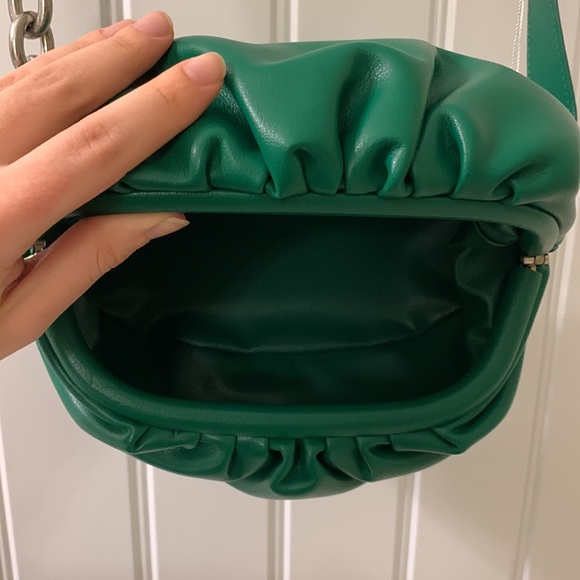Green Dumpling / Cloud Fanny Pack - Picture 14 of 17